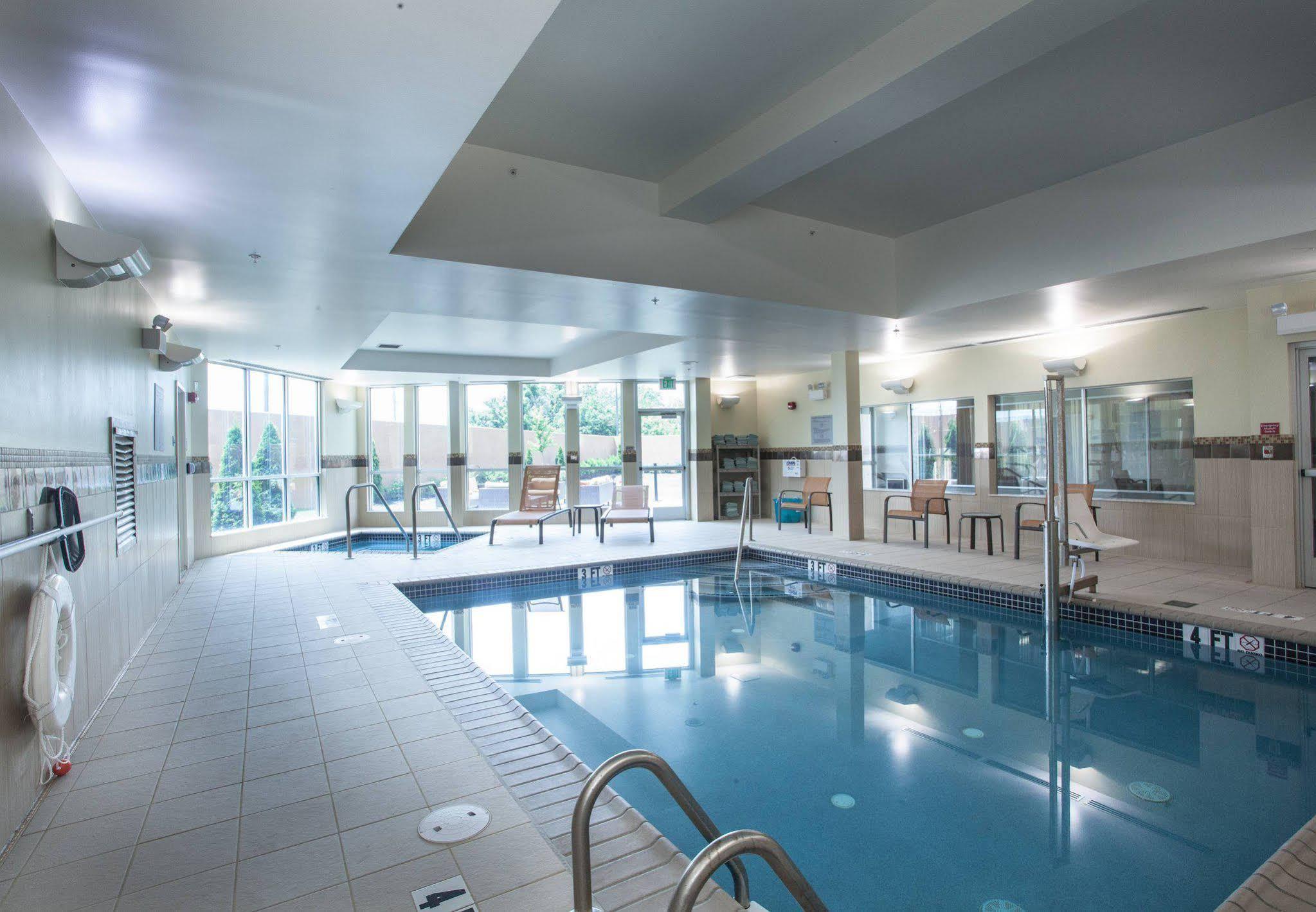 Courtyard By Marriott York Ξενοδοχείο Εξωτερικό φωτογραφία